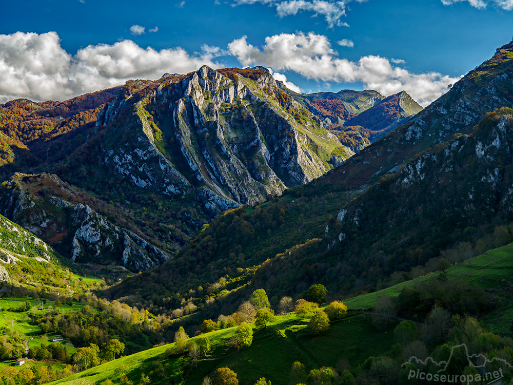 Foto: El valle que baja desde el Collao Sebarella a Argolibio, Asturias