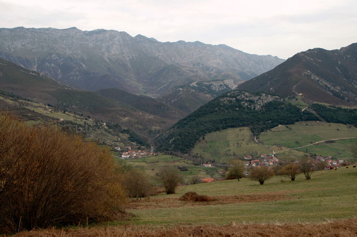 Arenas de Cabrales, Macizo Central de Picos de Europa, Asturias, Espa?a, lugares con encanto