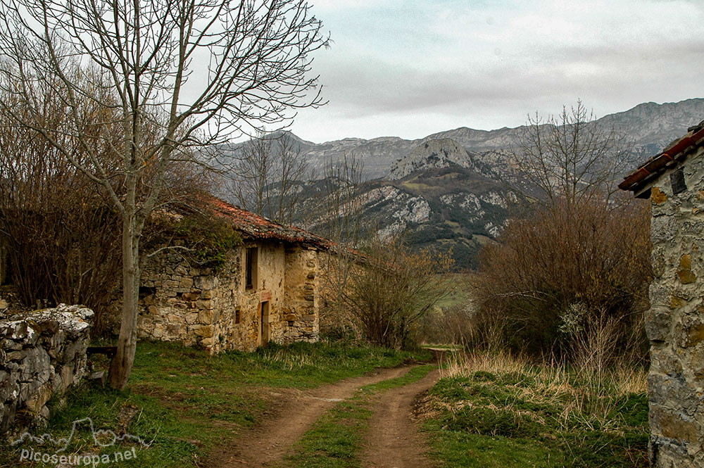 Invernales de Vanu y barrio de Muniama, Arenas de Cabrales, Asturias, Picos de Europa