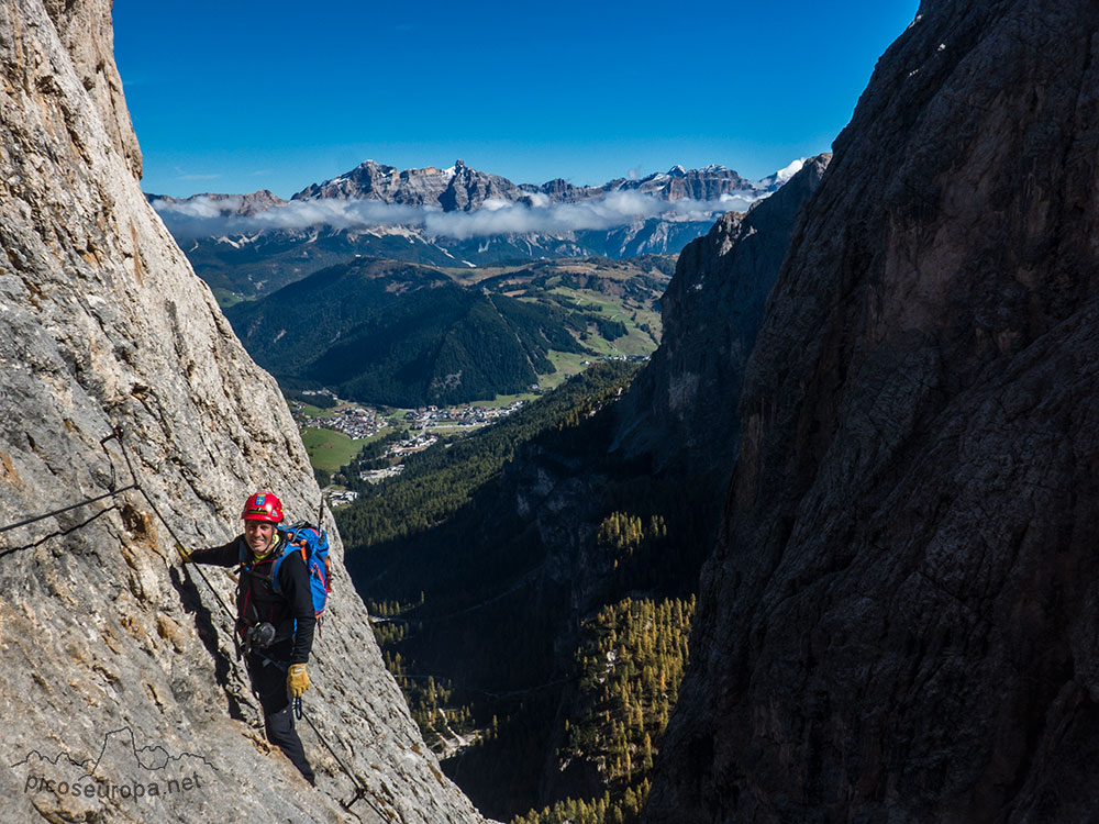 Ferrata Brigata Tridentina, Dolomitas, Alpes, Italia