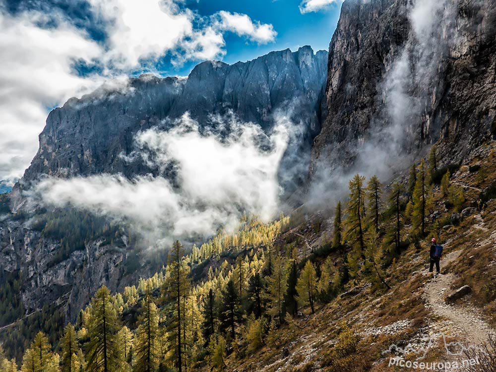 Ferrata Brigata Tridentina, Dolomitas, Alpes, Italia