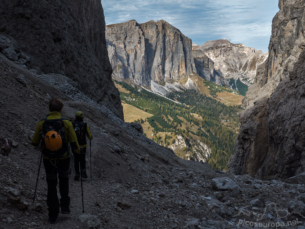 Ferrata Brigata Tridentina, Dolomitas, Alpes, Italia