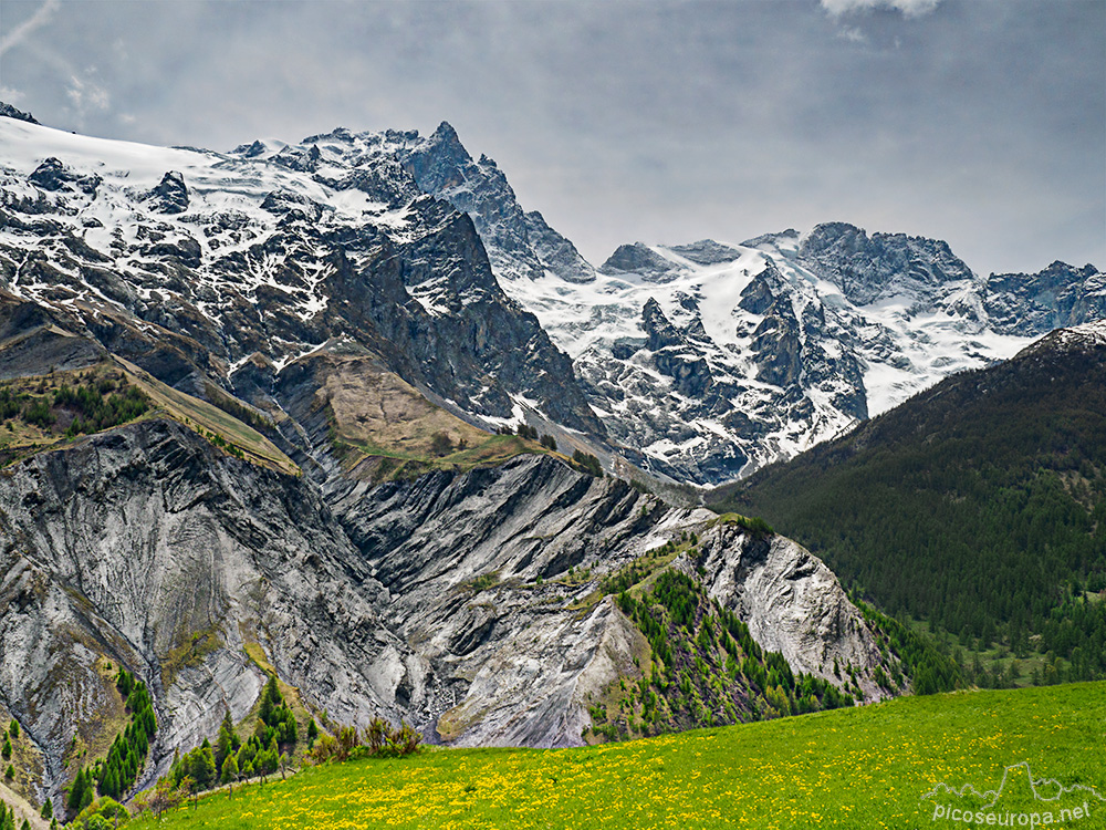 Foto: La Meije desde La Grave, Macizo de Ecrins, Alpes, Francia.