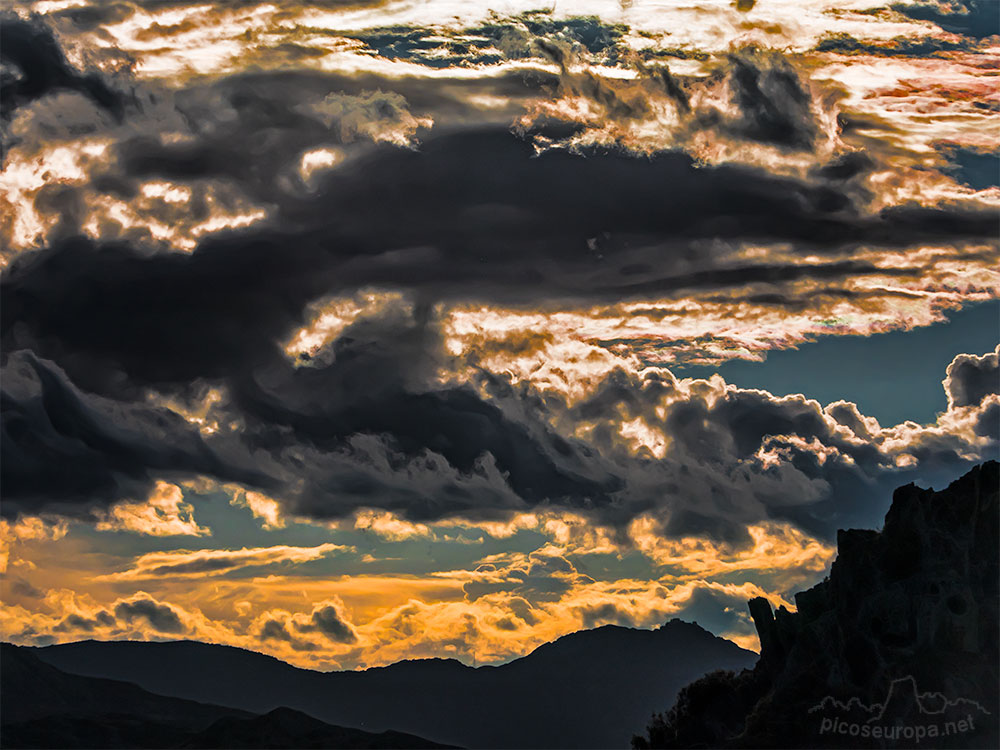 Puesta de sol desde el Cap de Creus, Costa Brava, Catalunya