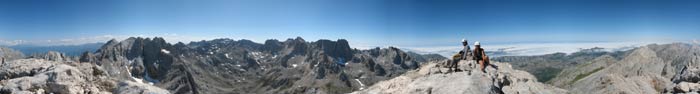 Desde la cumbre del Picu de Urriellu (Naranjo de Bulnes)