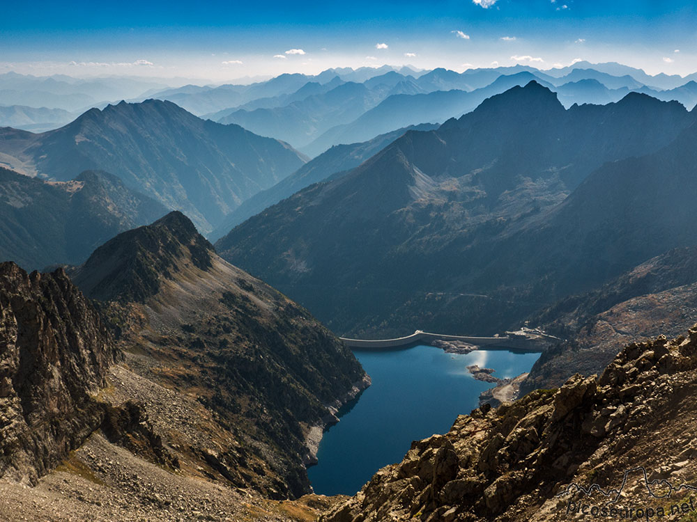 Lac Cap Long, Reserva Natural de Neouvielle, Pirineos, Francia