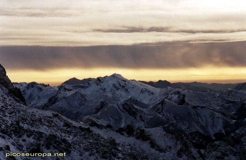 Atardecer desde Collado Jermoso, Picos de Europa, León