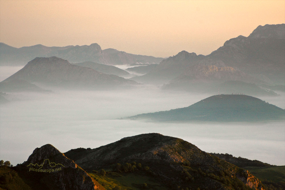 Carretera de los Lagos de Covadonga, Parque Nacional de Picos de Europa, Asturias