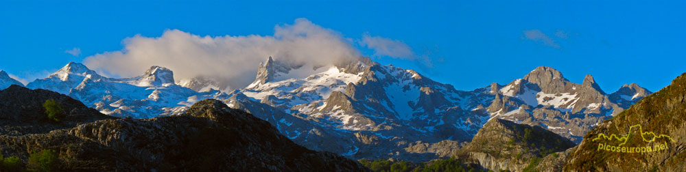 Foto: Paisajes alrededor de los Lagos de Covadonga, Parque Nacional de Picos de Europa, Asturias