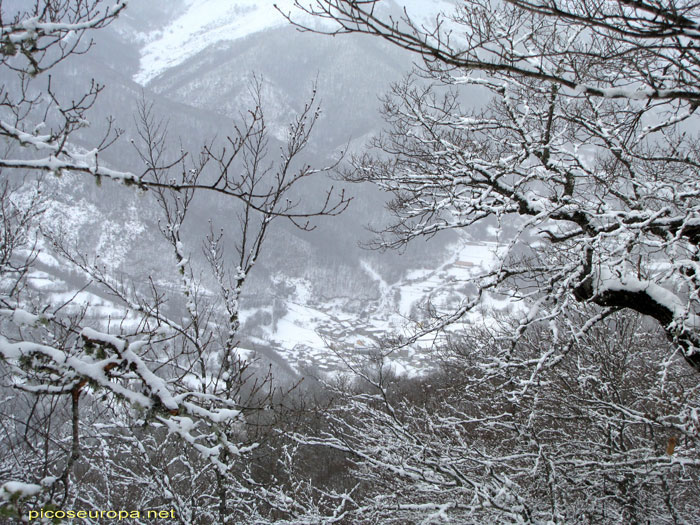 Espinama en invierno, Valle de Liebana, Cantabria, España