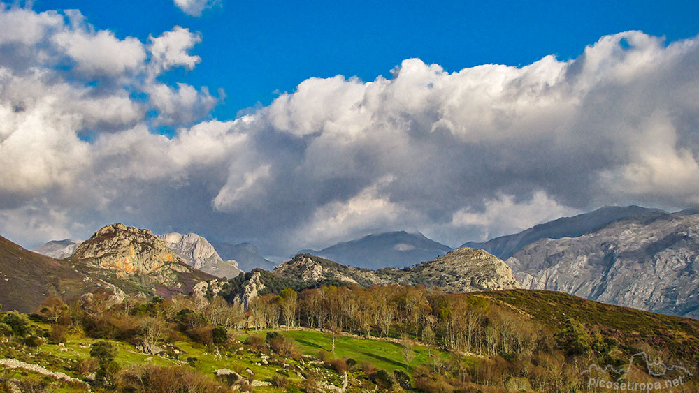 Desde el Mirador Pedro Udaondo en Asiego, Cabrales, Asturias