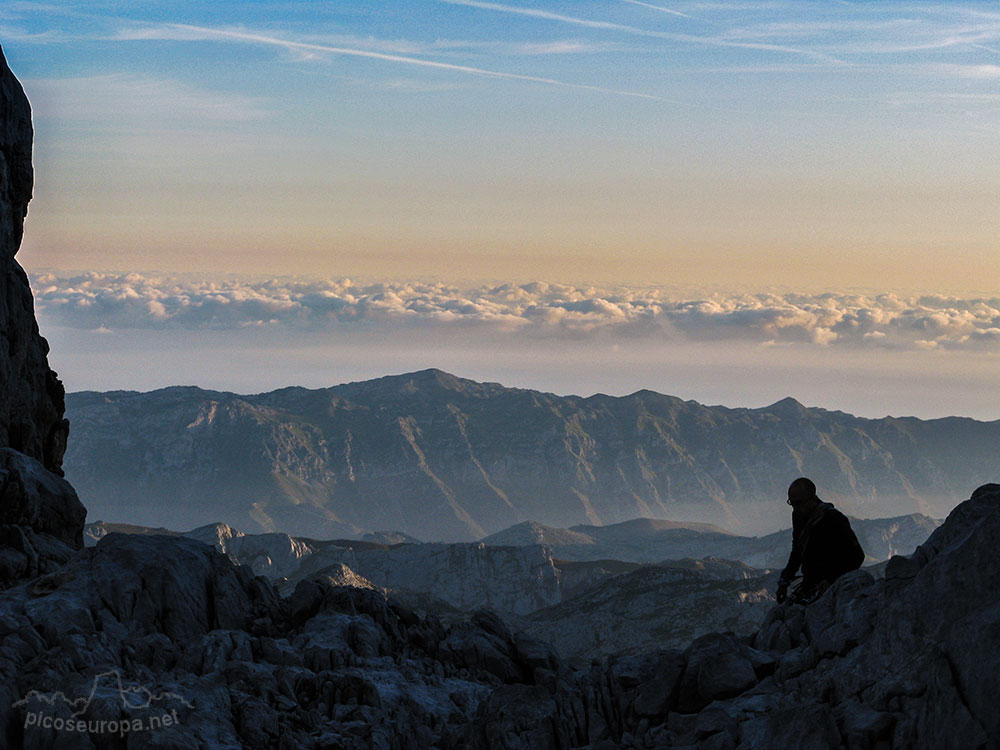 Foto: Subiendo a la Vega de Urriellu, Picos de Europa, Asturias