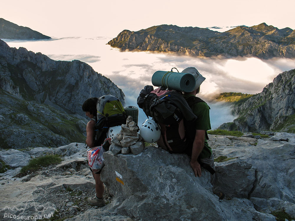 Foto: Subiendo a la Vega de Urriellu, Picos de Europa, Asturias