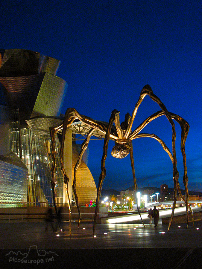 Foto: Guggenheim, Bilbao, Pais Vasco