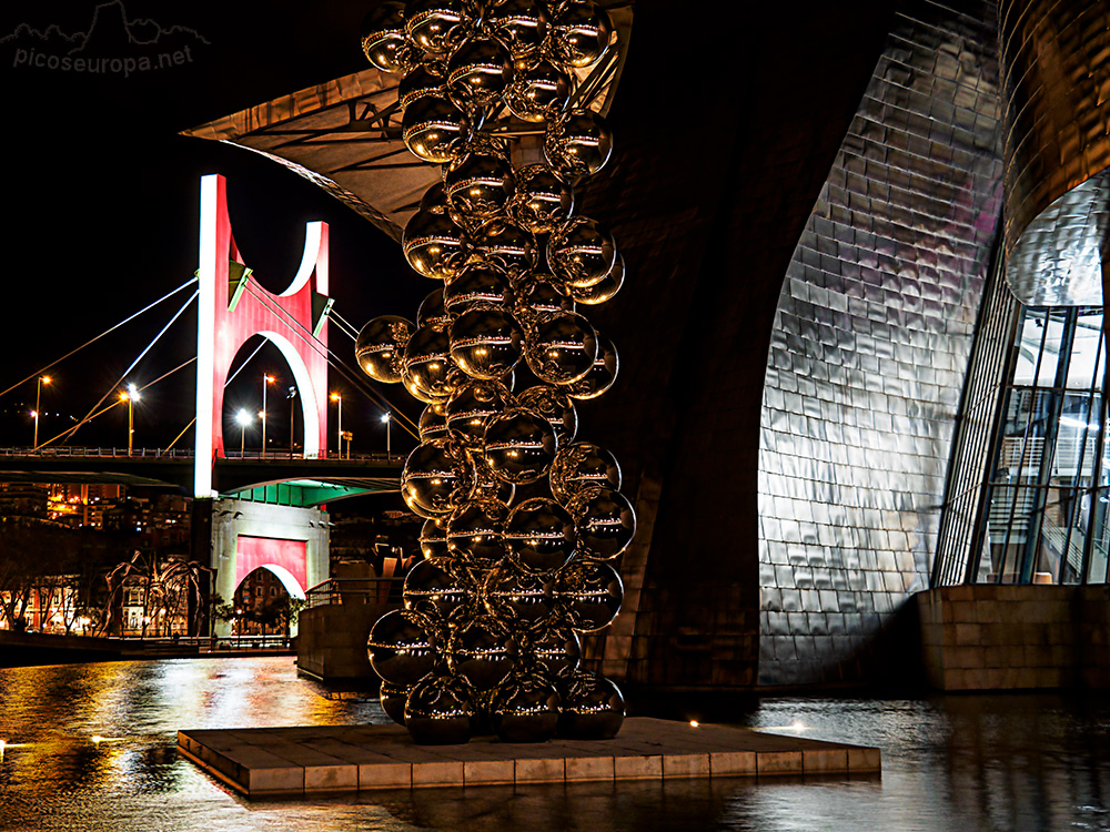 Foto: Guggenheim, Bilbao, Pais Vasco