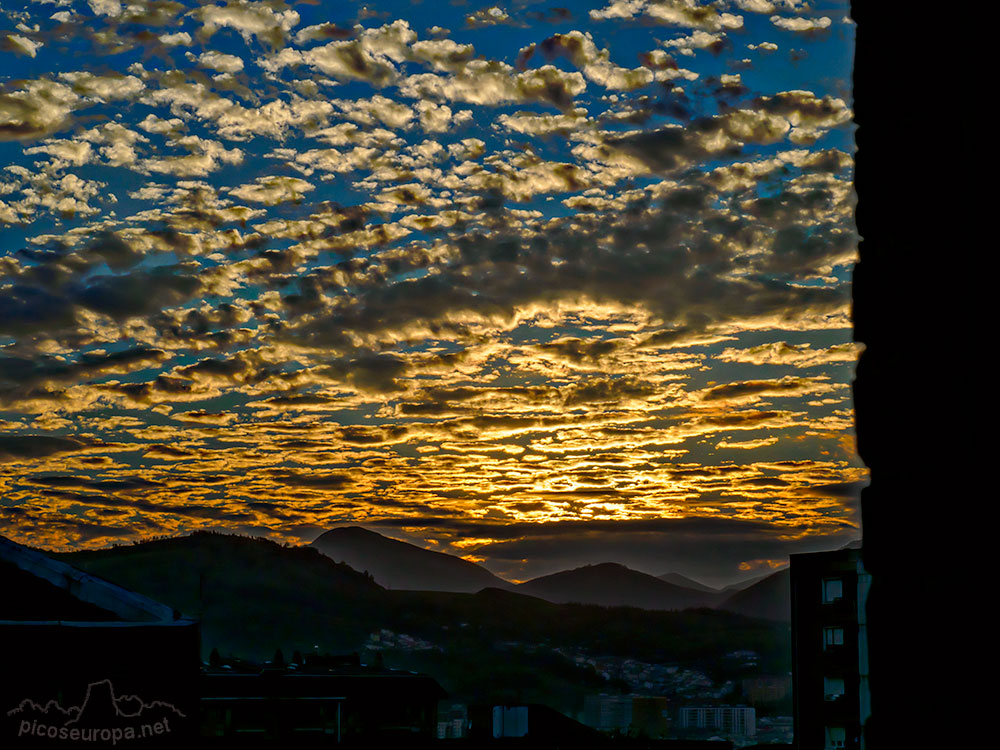 Foto: Puestas de sol desde Bilbao, Pais Vasco