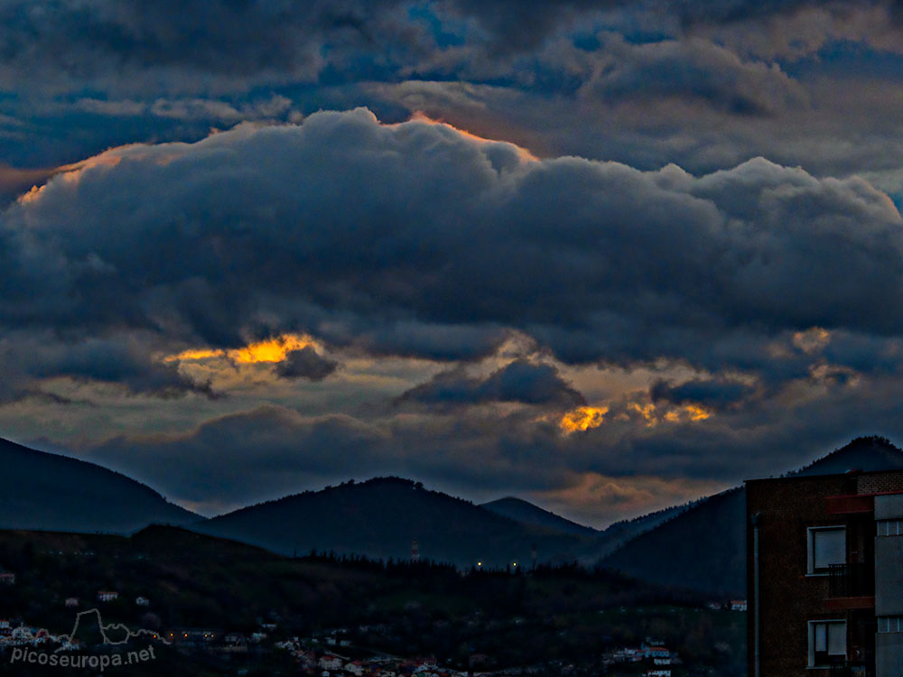 Foto: Puestas de sol desde Bilbao, Pais Vasco