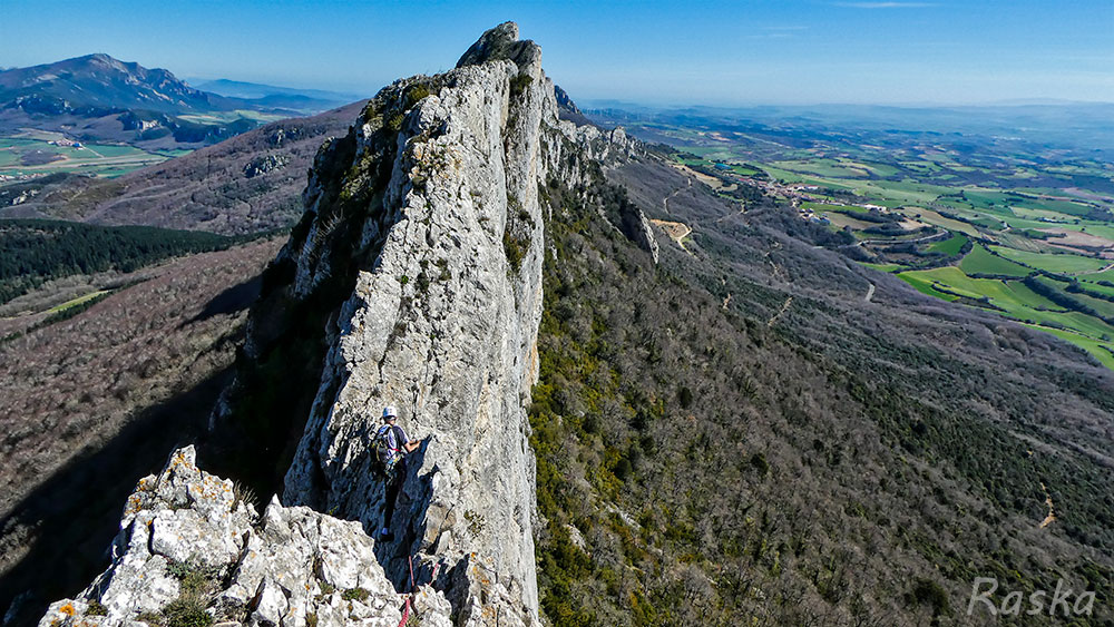 Arista de Peña Alta, Sierra de Toloño