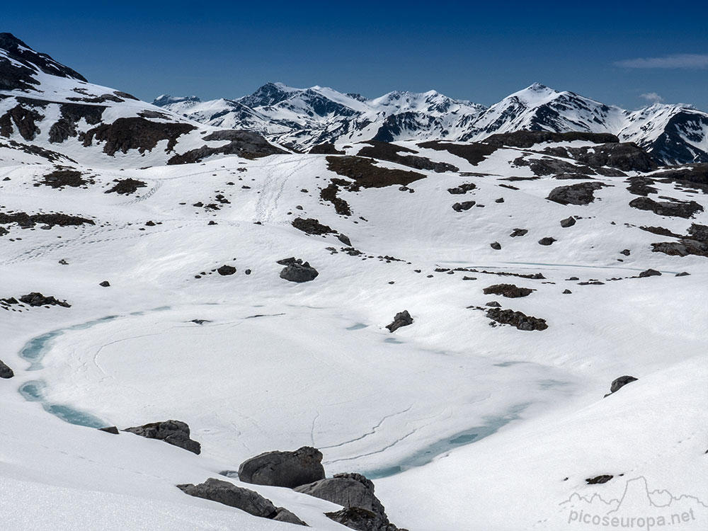 Lagos de Lloroza, Parque Nacional de Picos de Europa