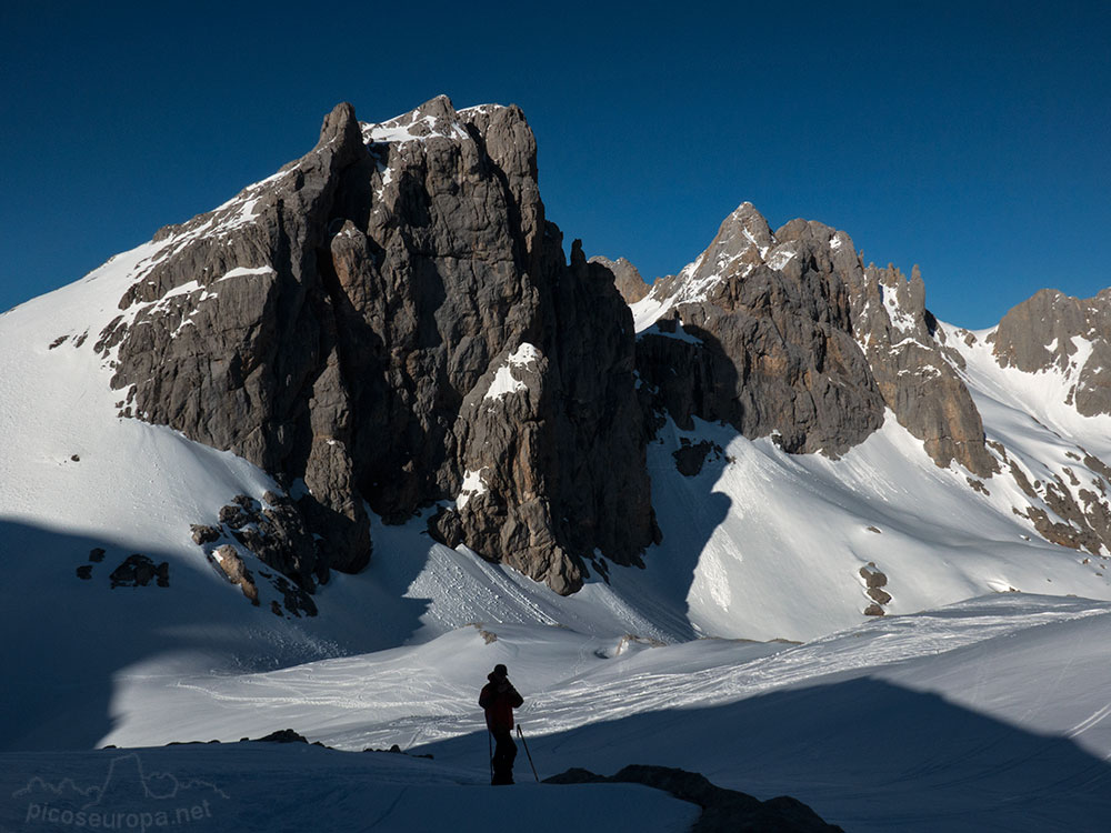 Torre de los Horcados Rojos, Picos de Europa