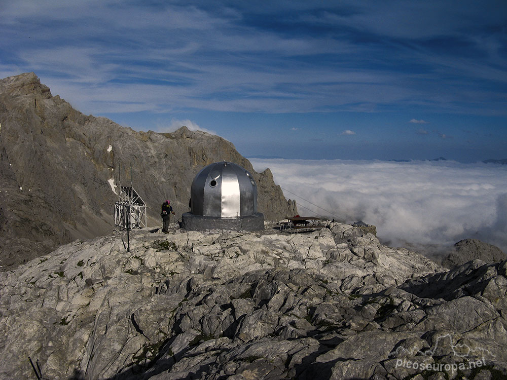 Foto: Refugio de Cabaña Verónica en el Macizo Central de Picos de Europa, Parque Nacional, Teleférico de Fuente Dé, Cantabria