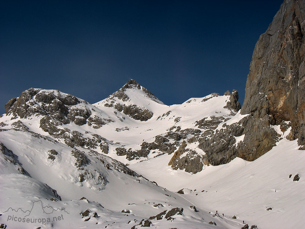 Cumbre del Tesorero, Macizo Central de Picos de Europa