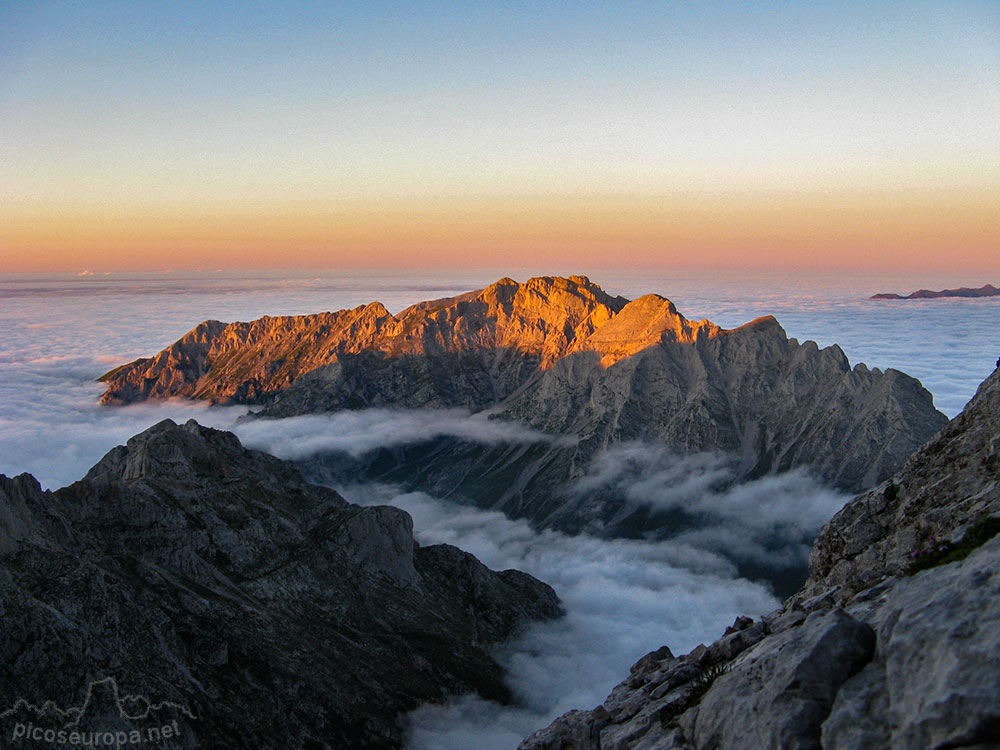 Foto: Macizo Oriental de Picos de Europa desde las proximidades de la Cumbre de Peña Vieja