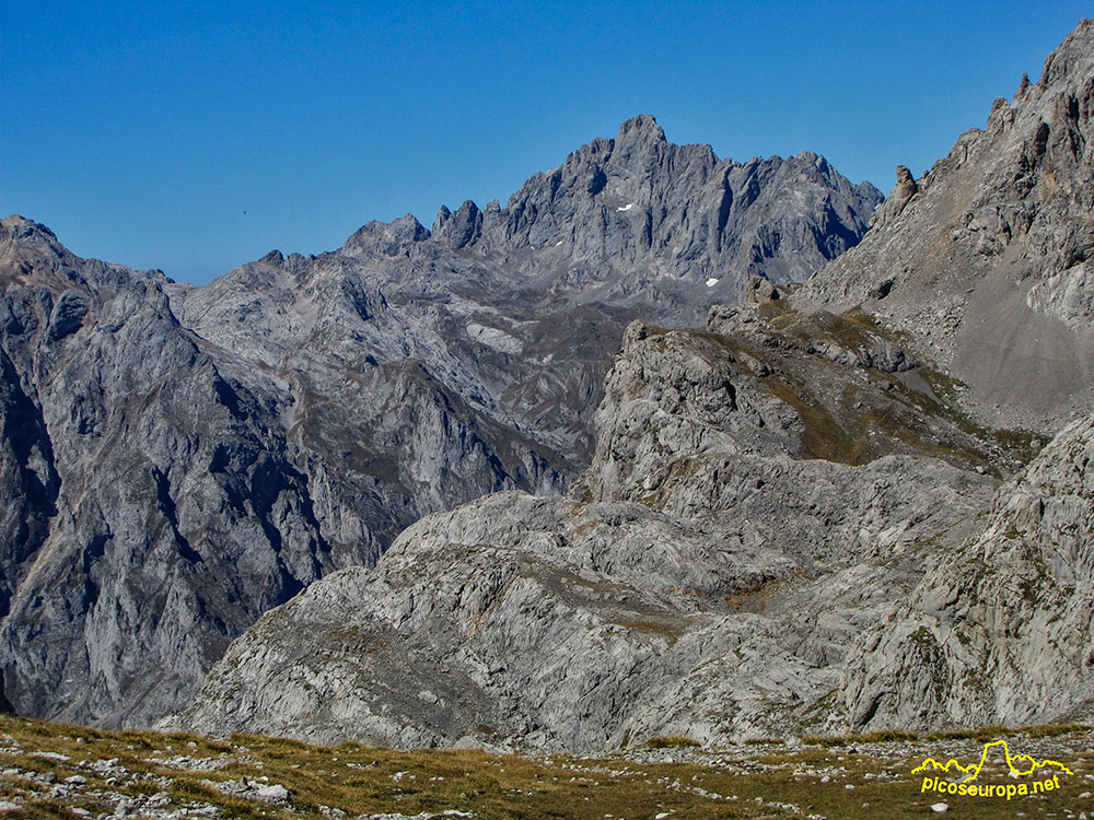 Peña Santa desde el Pico de la Padiorna, Parque Nacional de Picos de Europa