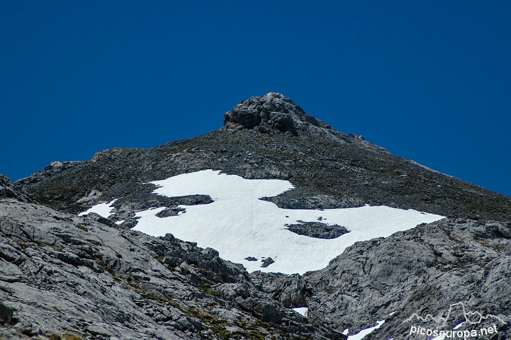 La imagen inconfundible de La Padiorna desde la subida por la Canal de San Luis