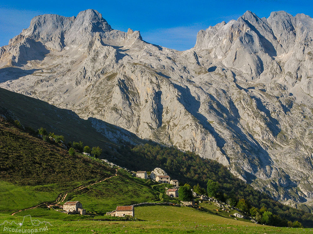 Foto: Collado de Pandebano, Macizo Central de Picos de Europa, Sotres, Asturias