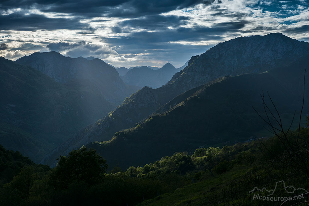 Valle de Amieva, Picos de Europa