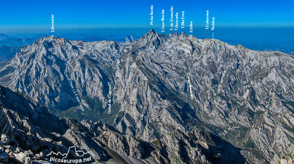 Foto: Macizo Occidental de Picos de Europa, Cornión, visto desde el Pico de Cabrones en el Macizo Central