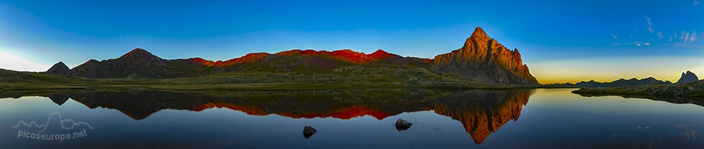 Lagos del Anayet, Pirineos de Huesca, Aragón, España