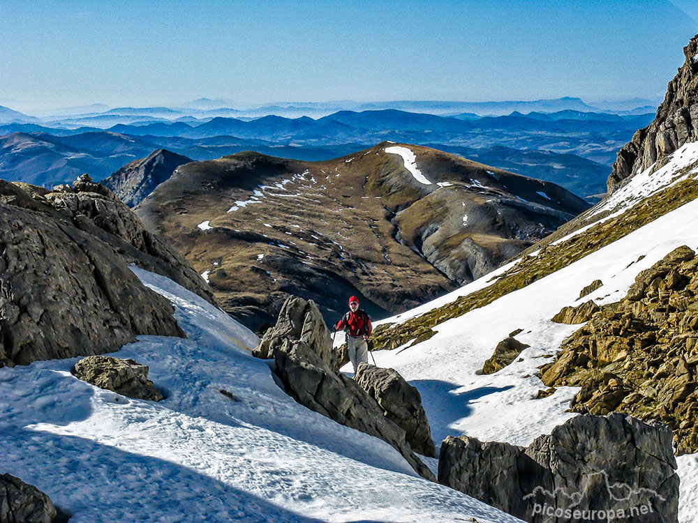 Llegando a la Mesa de los Tres Reyes, Pirineos