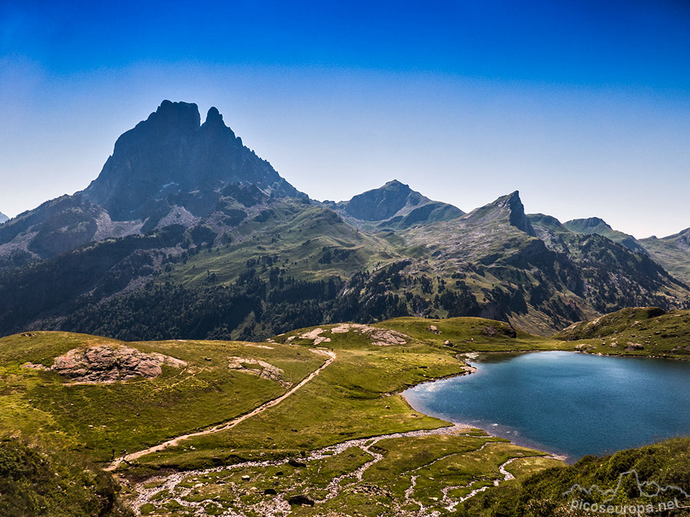 Foto: Lac Roumassot, Lagos de Ayous, Pirineos, Francia