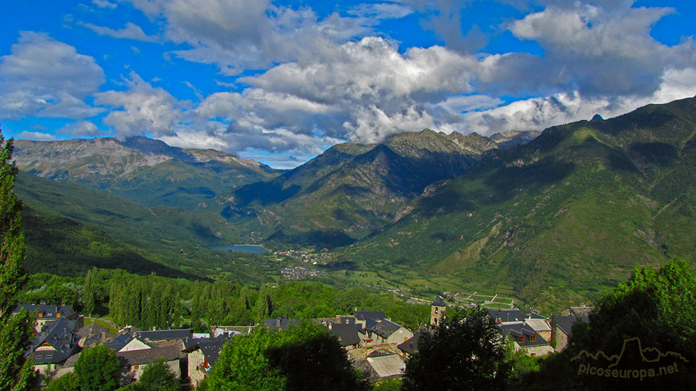Valle de Benasque desde Cerler, Pirineos de Huesca