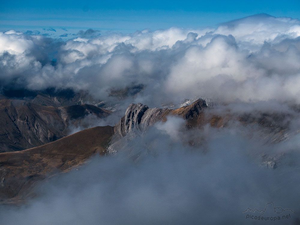 Mallos de Lecherines, Pirineos de Huesca, Aragón