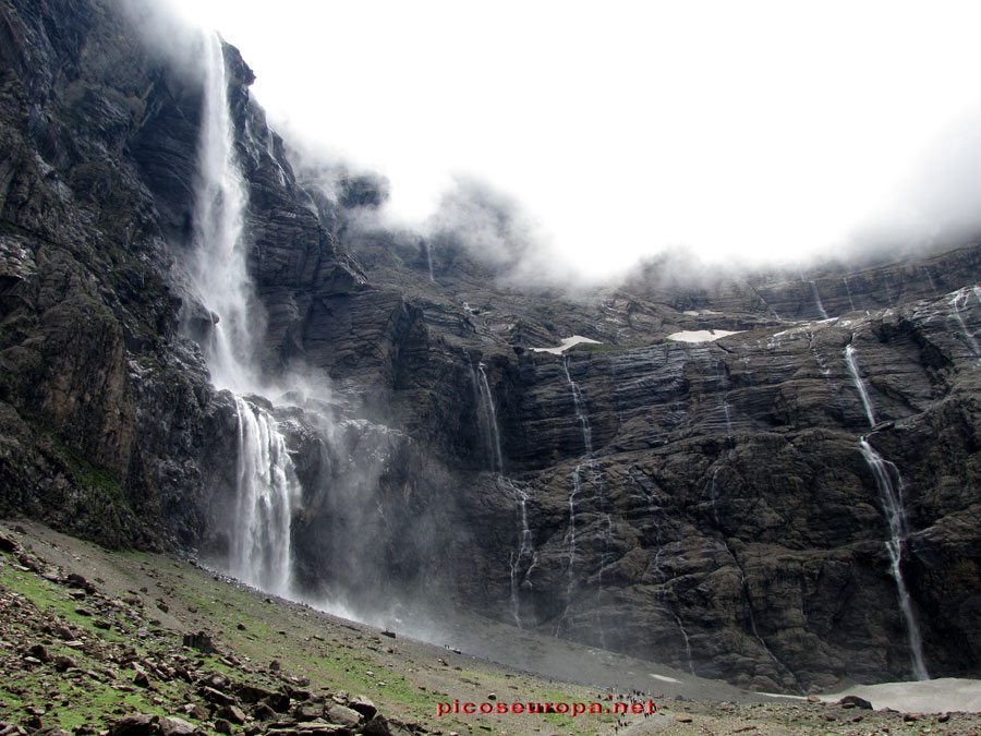 Cascadas de Gavarnie, Pirineos, Francia