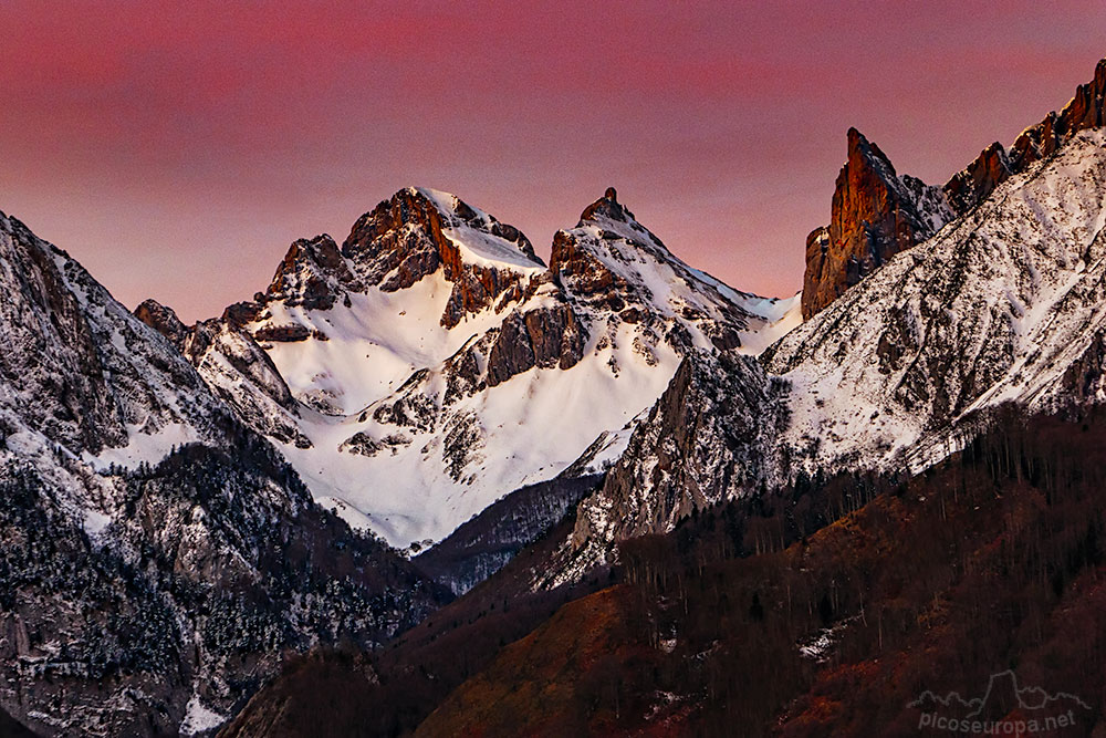 Foto: Mallo Acherito, Pico Sobarcal, Aiguille d'Ansabere, Circo de Lescún, Pirineos, Francia