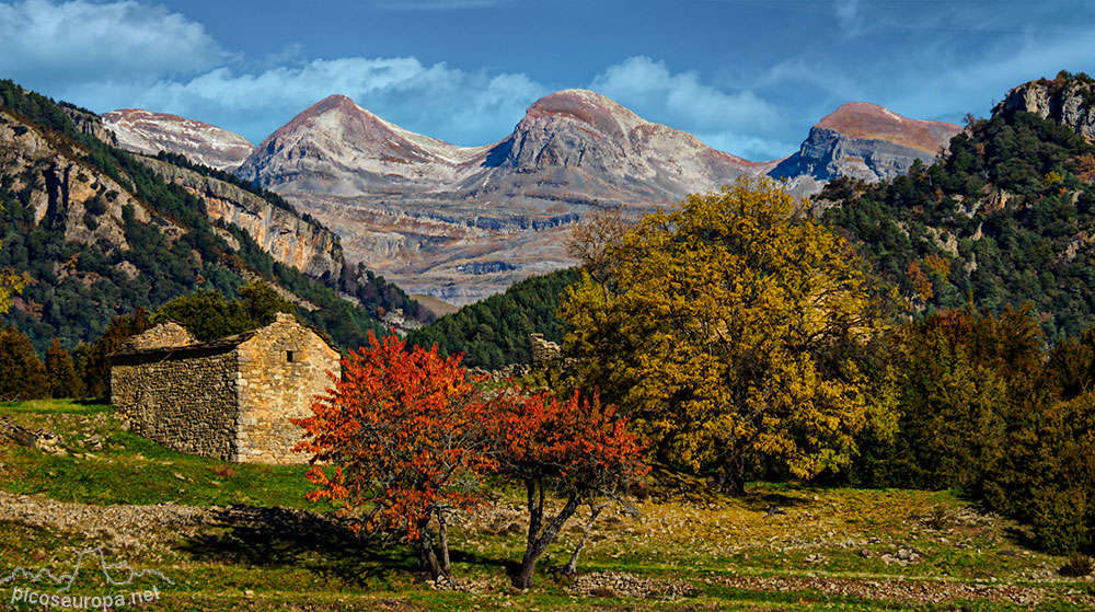 Foto: Las Tres Marías, Pirineos de Huesca, Aragón, España