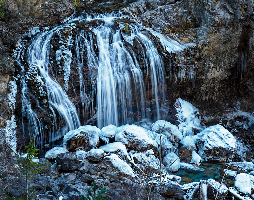 Foto: Cascada Arripas, Parque Nacional de Ordesa y Monte Perdido, Pirineos de Huesca, Aragón.