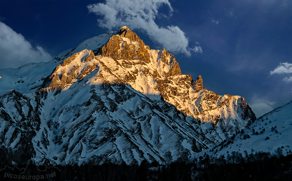 Foto: Pico Escuellas, Pirineos de Huesca