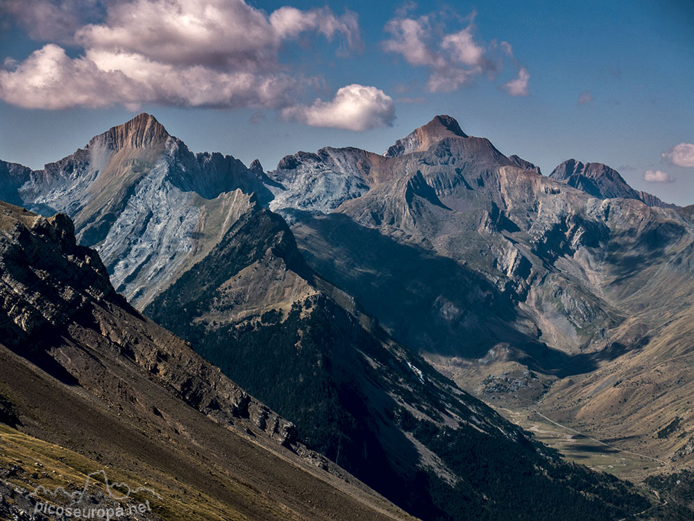 Foto: Pico Otal o Peña Arañonera y Pico de Tendeñera desde el Puerto de Bujaruelo, Pirineos de Huesca