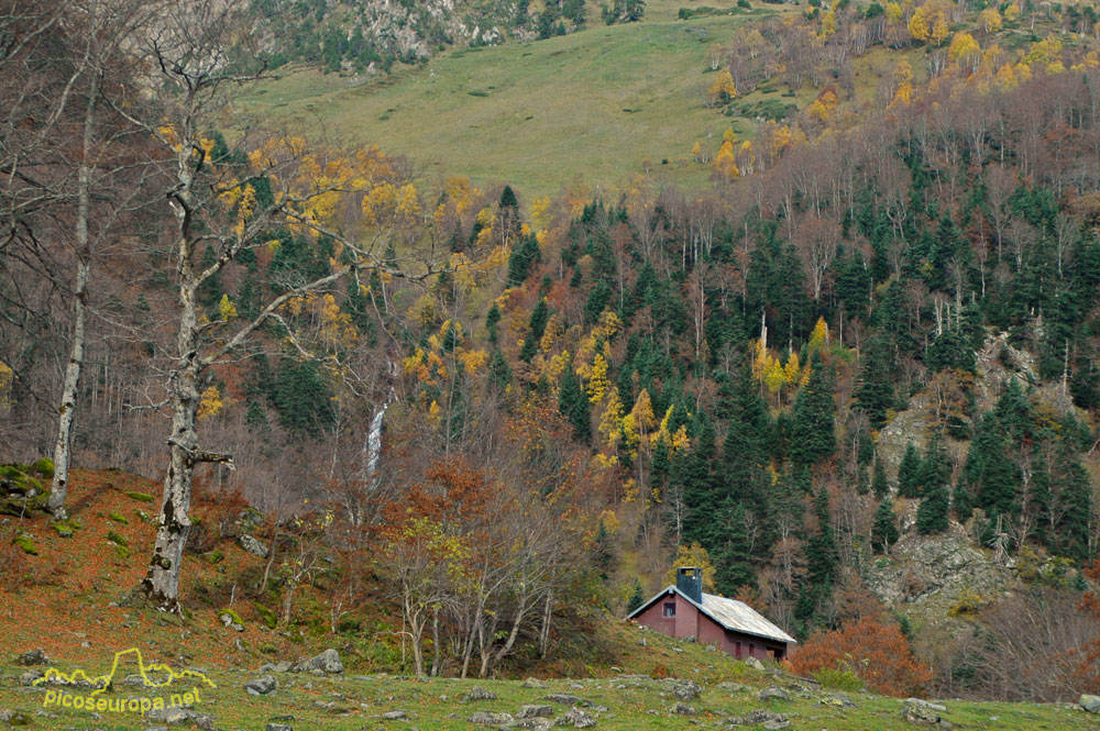 Foto: Cabaña de la Artiga de Lin, Vall d'Aran, Pirineos de Lleida