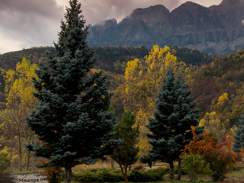 Foto: Embalse de Lanuza, Valle de Tena, Pirineos de Huesca