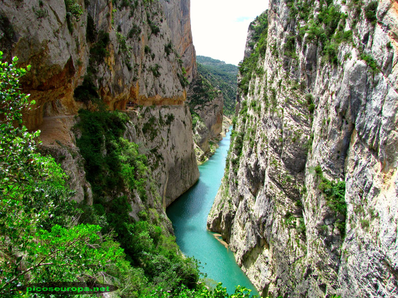 Congost de Mont Rebei y el rio Noguera Ribagorzana