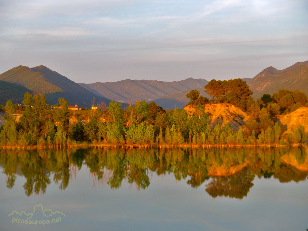 Foto Embalse de la Peña, Pre Pirineos de Huesca, Aragón