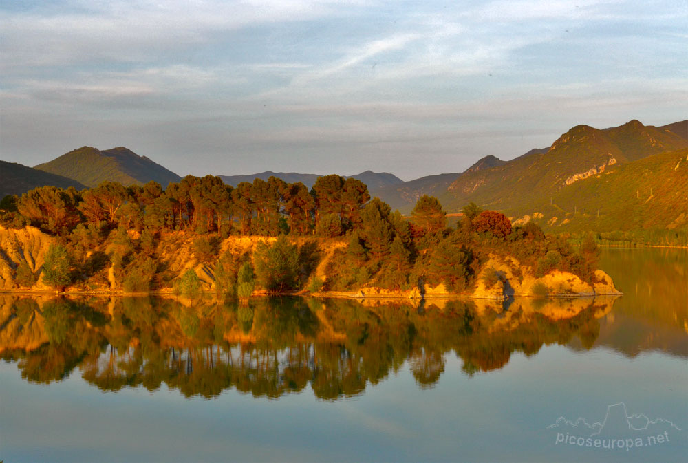 Foto Embalse de la Peña, Pre Pirineos de Huesca, Aragón