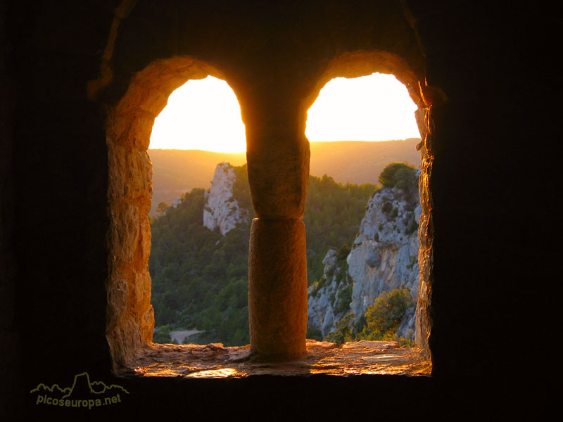 Ermita de Santa Quiteria, Montfalco, Montsec, Montrobei, Pre Pirineos de Huesca, Aragon