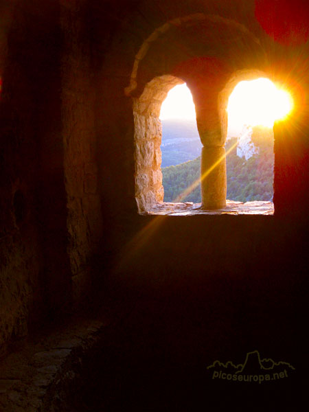 Interior de la Ermita de Santa Quiteria, Montfalco, Pre Pirineos de Huesca